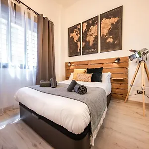 Apartamento Living4malaga Woodland Oasis, Málaga